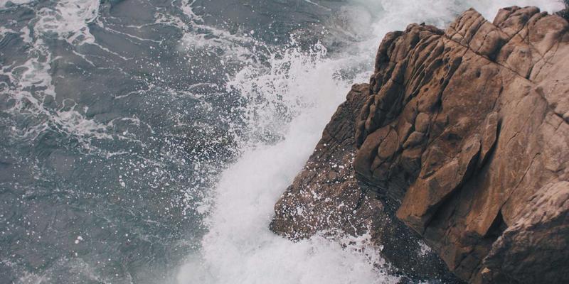 电脑培训3.0时代：IT教育如何重塑网络技术与编程课程新生态