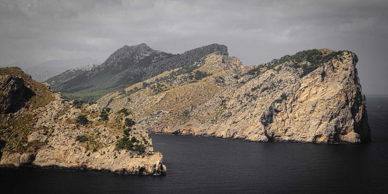 电脑培训84：掌握编程、网络与办公软件，开启数字时代职业新篇章