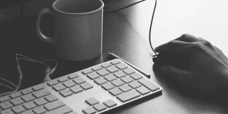 电脑培训怎么用？掌握这三大方向，让IT教育真正提升职场竞争力